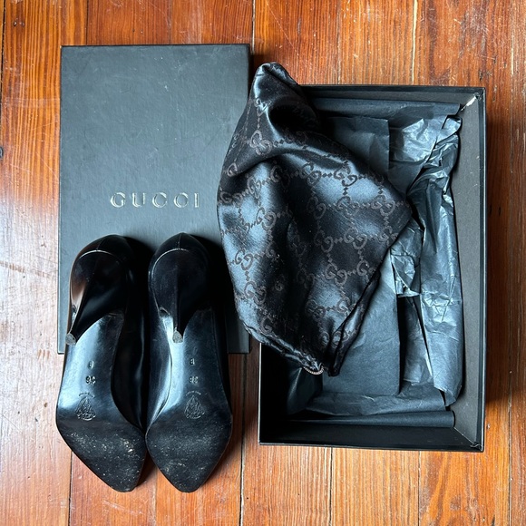Vintage Gucci black pumps with exotic leather toe. Gucci heels. Made in Italy. - Picture 7 of 7
